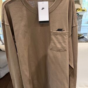 Men’s Nike long sleeve shirt new